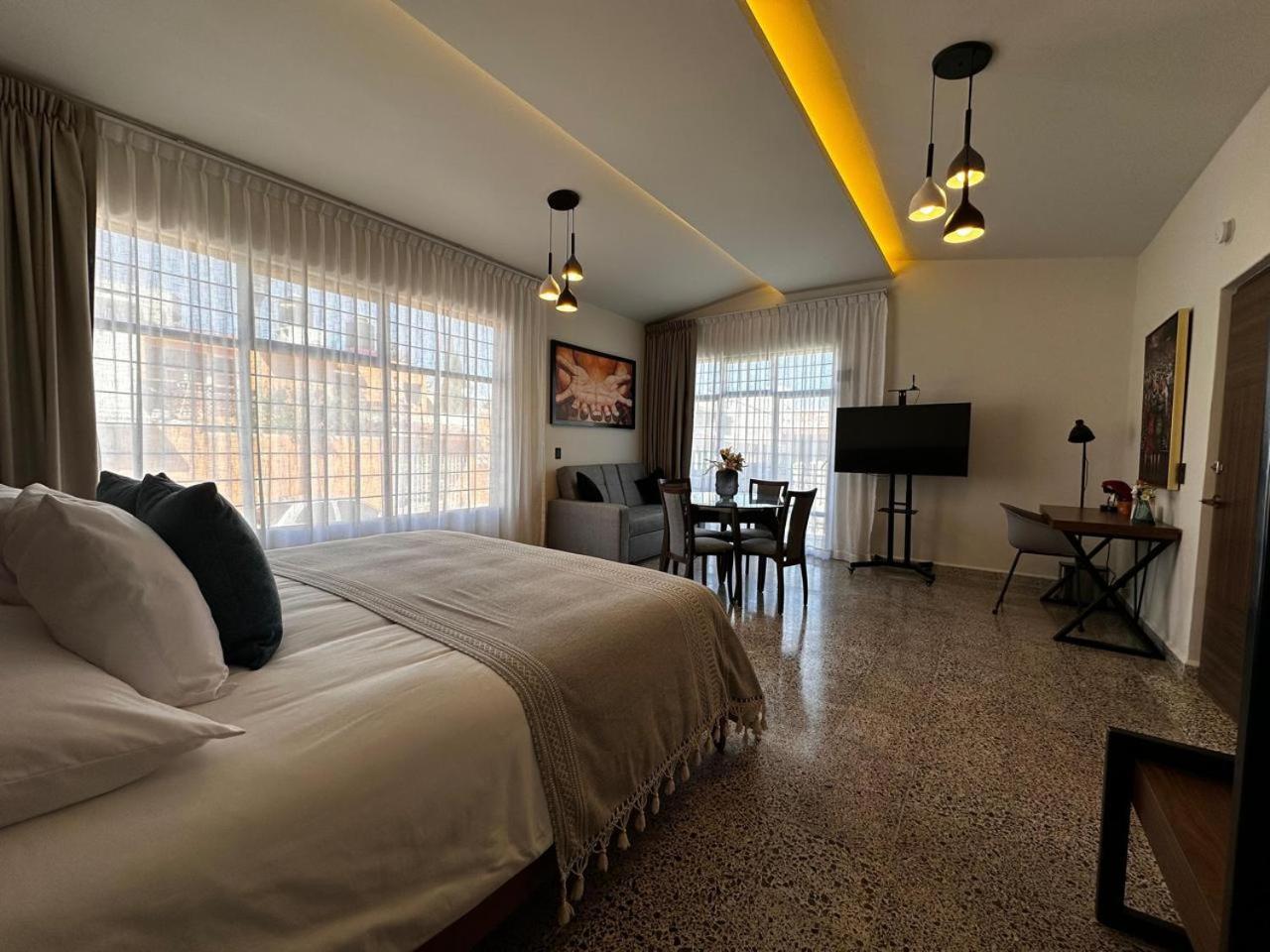 Casa Sofia Hotel Boutique Atlacomulco de Fabela エクステリア 写真